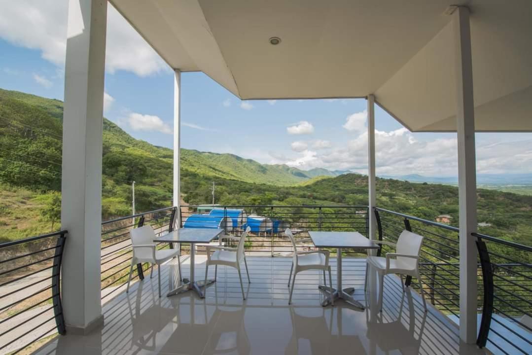 Hotel Campestre La Montana Girardot Exterior foto
