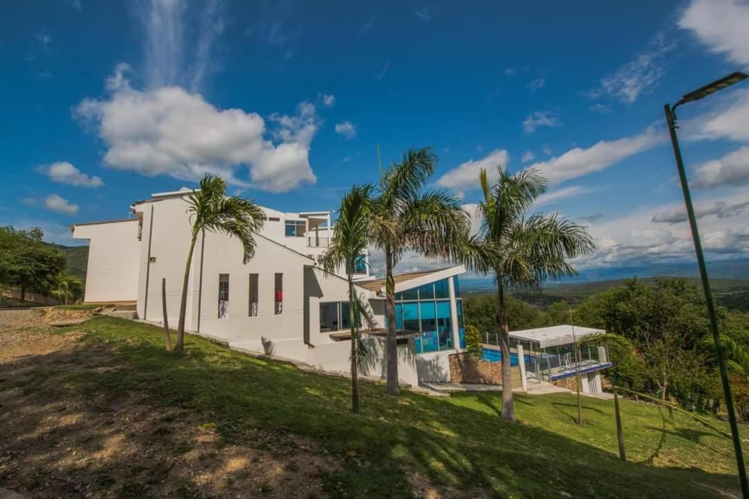 Hotel Campestre La Montana Girardot Exterior foto